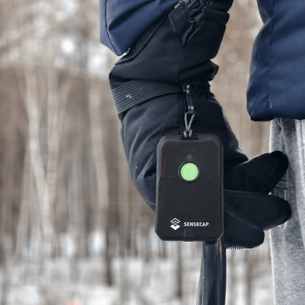 Seeed Studio Meshtastic SenseCAP MeshTracker X1 for Meshtastic, Reliable off-grid Communication