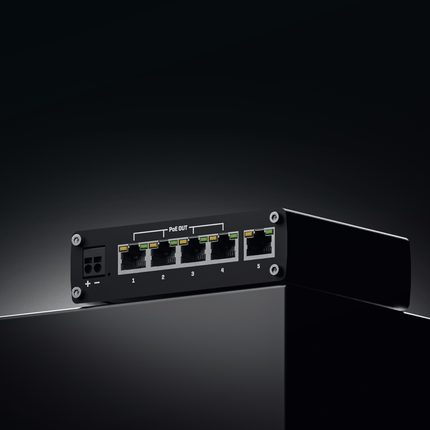 Teltonika POE Switch Teltonika TSW101 Automotive PoE+ Switch (5-Port Gigabit Ethernet, 4× PoE+, 12/24V DC)