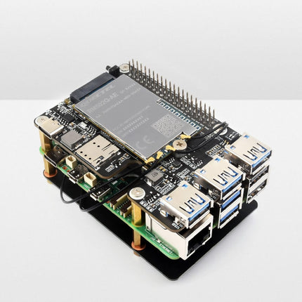 Waveshare Raspberry Pi PCIe to M.2 4G/5G And USB 3.2 HAT for Raspberry Pi 5