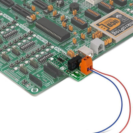 MikroElektronika Click Sensors Thermostat Click - MikroElektronika MAX7502 IC Digital Temperature Sensor