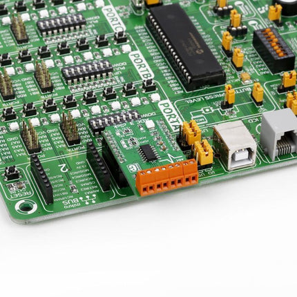 MikroElektronika IoT Comms ADC3 click - MikroElektronika 16-Bit Multichannel Analog-to-Digital Converter