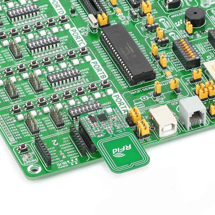 MikroElektronika NFC RFid click - MikroElektronika CR95HF Integrated Transceiver