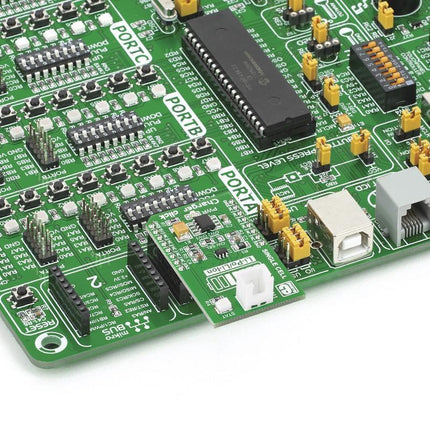 MikroElektronika Power Module Charger click - MikroElektronika MCP73831 Small Charge Management