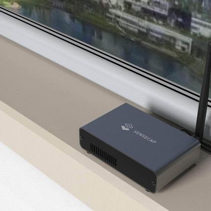 Seeed Studio Gateway SenseCAP M1 LoRaWAN Gateway Helium Hotspot